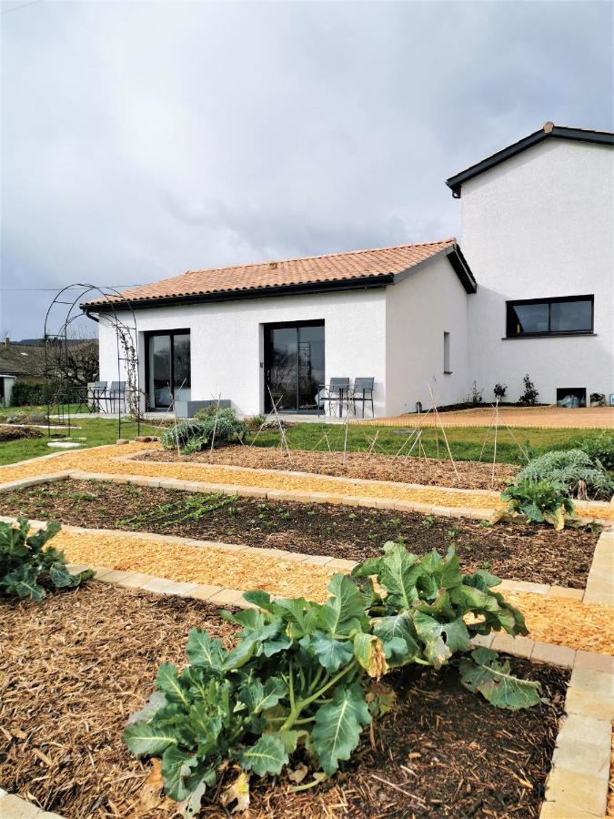 Au Jardin Des Deux Roches Bed and Breakfast Prissé Exteriör bild